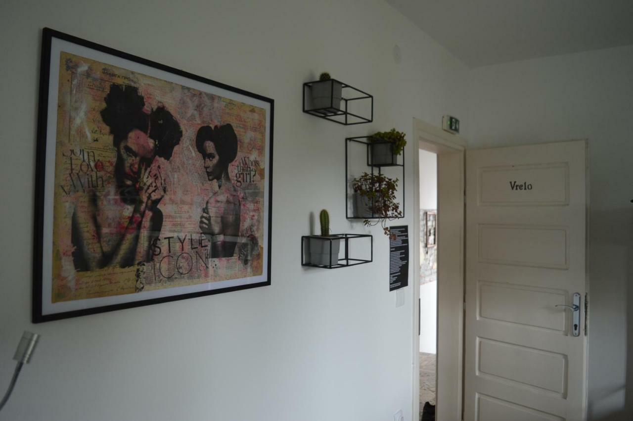 Mystic River Design Hostel 巴伊纳巴什塔 外观 照片