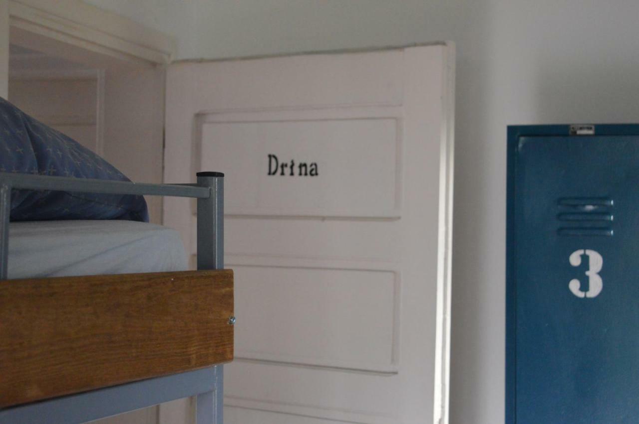 Mystic River Design Hostel 巴伊纳巴什塔 外观 照片
