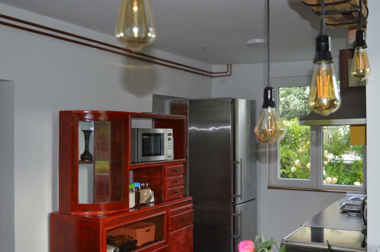 Mystic River Design Hostel 巴伊纳巴什塔 外观 照片